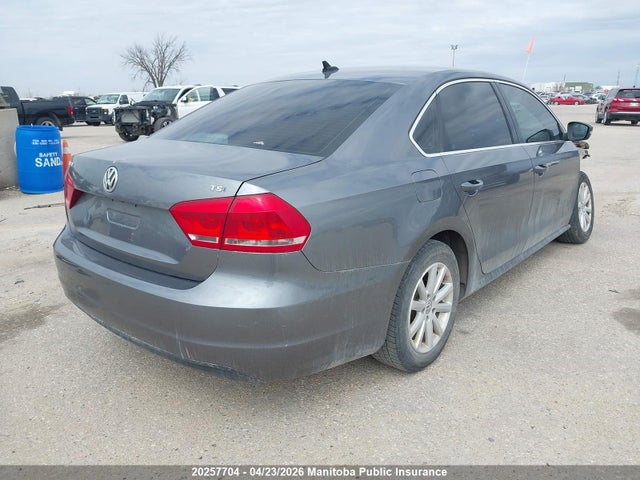 20257704 :رقم المزاد ، 1VWBS7A34FC017621 vin ، 2015 Volkswagen Passat 1.8 Tsi مزاد بيع