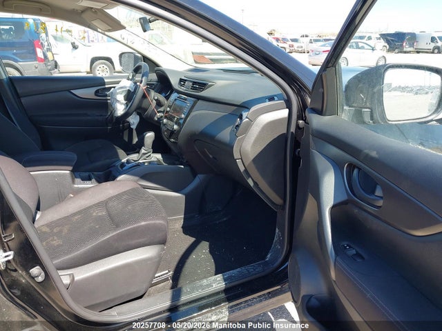 JN1BJ1CR6KW343324 Nissan Qashqai S