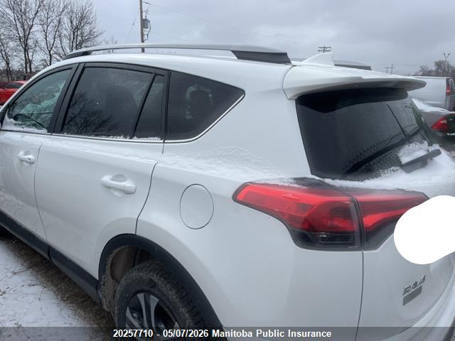 20257710 :رقم المزاد ، 2T3BFREV9HW691990 vin ، 2017 Toyota Rav4 Le مزاد بيع