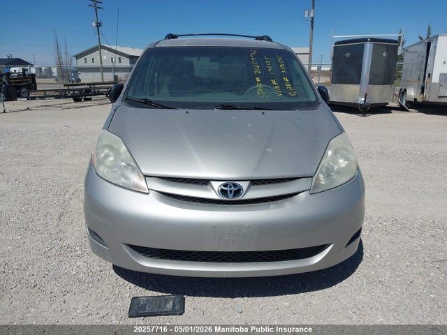 2008 Toyota Sienna Ce V6 მანქანა იყიდება აუქციონზე, vin: 5TDZK29C58S176125, აუქციონის ნომერი: 20257716