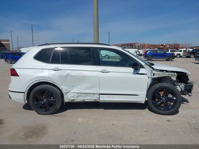 3VV8B7AX6RM187726 Volkswagen Tiguan Comfort R-line 2.0 Tsi