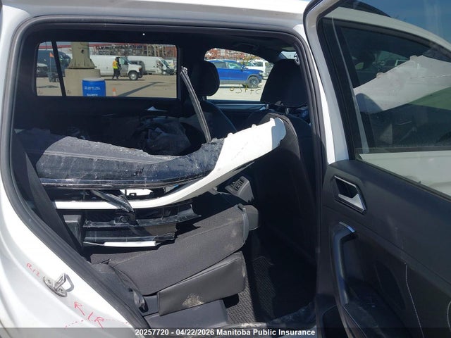 3VV8B7AX6RM187726 Volkswagen Tiguan Comfort R-line 2.0 Tsi