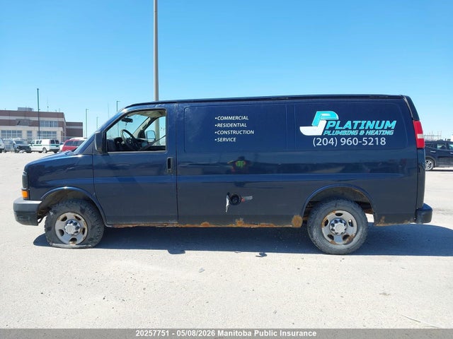20257751 :رقم المزاد ، 1GCGG25U271135289 vin ، 2007 Chevrolet Express 2500 Cargo Van مزاد بيع