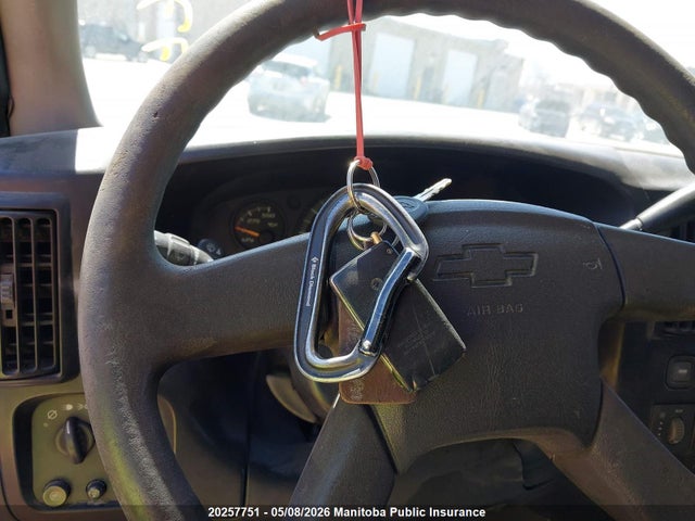 20257751 :رقم المزاد ، 1GCGG25U271135289 vin ، 2007 Chevrolet Express 2500 Cargo Van مزاد بيع