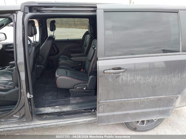 2C4RDGEG6FR527811 Dodge Grand Caravan R/t