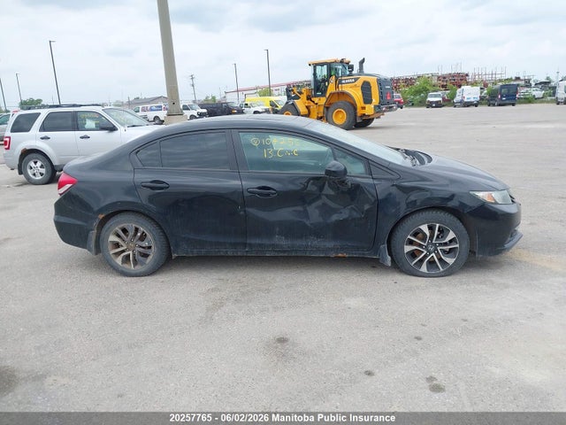 20257765 :رقم المزاد ، 2HGFB2F58DH104256 vin ، 2013 Honda Civic Ex مزاد بيع