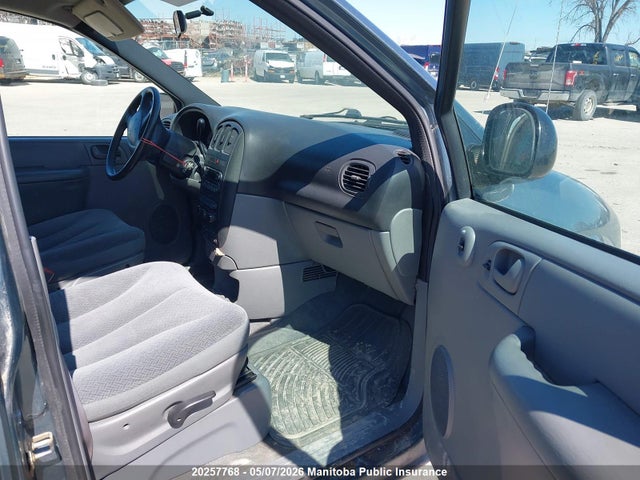 2005 Dodge Caravan მანქანა იყიდება აუქციონზე, vin: 1D4GP25R15B128503, აუქციონის ნომერი: 20257768