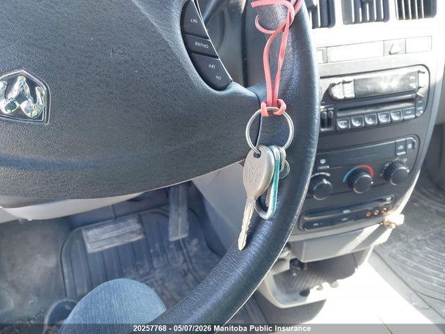 2005 Dodge Caravan მანქანა იყიდება აუქციონზე, vin: 1D4GP25R15B128503, აუქციონის ნომერი: 20257768