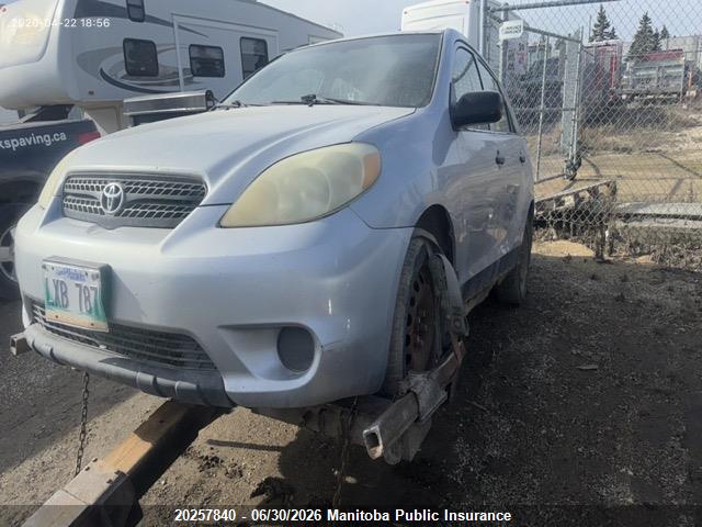 2005 Toyota Matrix მანქანა იყიდება აუქციონზე, vin: 2T1KR32E95C854331, აუქციონის ნომერი: 20257840