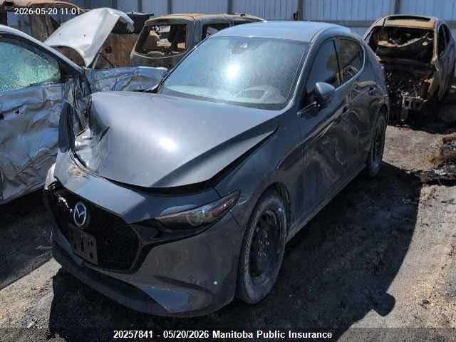JM1BPBMM1K1128810 Mazda Mazda3 Sport Gt I-activ