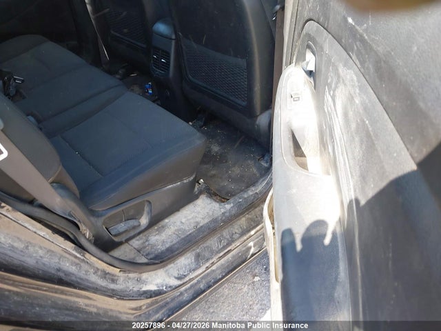 2015 Kia Rondo Lx მანქანა იყიდება აუქციონზე, vin: KNAHT8A37F7118772, აუქციონის ნომერი: 20257896
