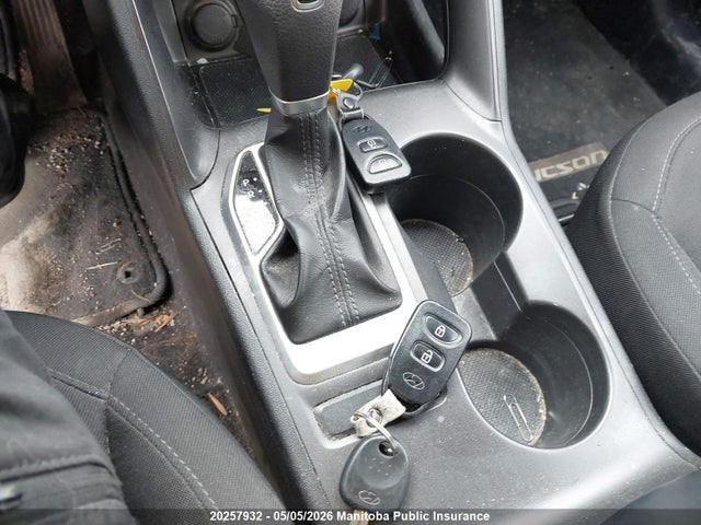 2014 Hyundai Tucson Gl მანქანა იყიდება აუქციონზე, vin: KM8JTCAF8EU861910, აუქციონის ნომერი: 20257932