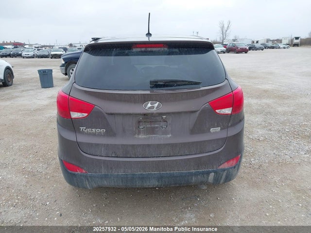 2014 Hyundai Tucson Gl მანქანა იყიდება აუქციონზე, vin: KM8JTCAF8EU861910, აუქციონის ნომერი: 20257932