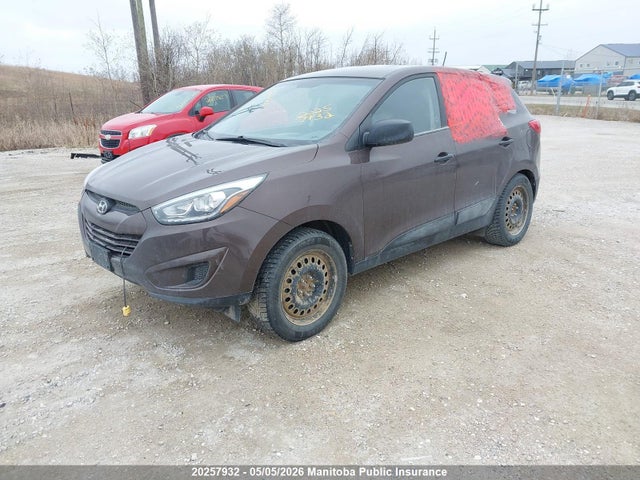 2014 Hyundai Tucson Gl მანქანა იყიდება აუქციონზე, vin: KM8JTCAF8EU861910, აუქციონის ნომერი: 20257932