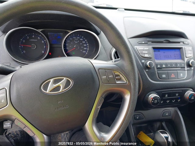2014 Hyundai Tucson Gl მანქანა იყიდება აუქციონზე, vin: KM8JTCAF8EU861910, აუქციონის ნომერი: 20257932