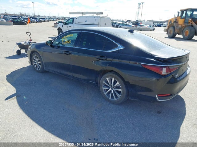 58AB21B15LU005825 Lexus ES 300H