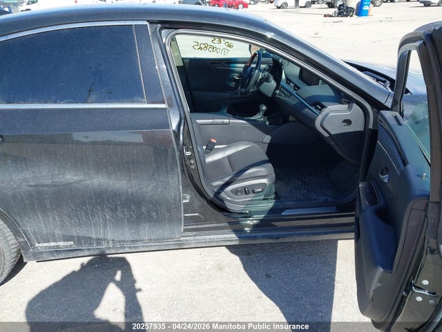 58AB21B15LU005825 Lexus ES 300H