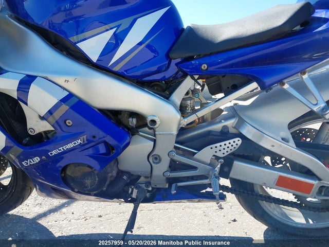 20257959 :رقم المزاد ، 2BG4061641U417049 vin ، 2001 Yamaha Yzf R1 مزاد بيع