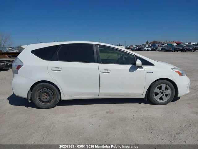 2013 Toyota Prius V მანქანა იყიდება აუქციონზე, vin: JTDZN3EU4D3248441, აუქციონის ნომერი: 20257963