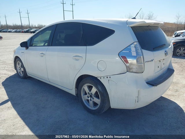 2013 Toyota Prius V მანქანა იყიდება აუქციონზე, vin: JTDZN3EU4D3248441, აუქციონის ნომერი: 20257963