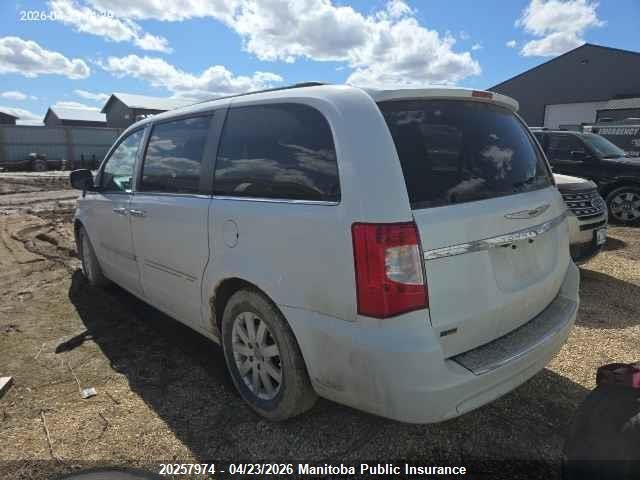 2014 Chrysler Town & Country Touring მანქანა იყიდება აუქციონზე, vin: 2C4RC1BG1ER116643, აუქციონის ნომერი: 20257974