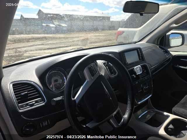 2014 Chrysler Town & Country Touring მანქანა იყიდება აუქციონზე, vin: 2C4RC1BG1ER116643, აუქციონის ნომერი: 20257974
