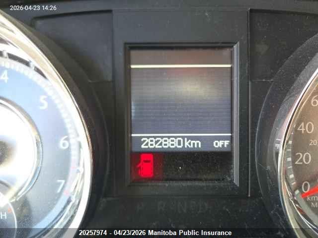 2014 Chrysler Town & Country Touring მანქანა იყიდება აუქციონზე, vin: 2C4RC1BG1ER116643, აუქციონის ნომერი: 20257974