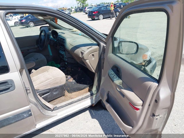 20257982 :رقم المزاد ، 1GNDU03E44D222561 vin ، 2004 Chevrolet Venture مزاد بيع