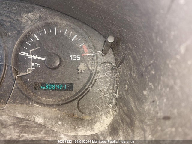 20257982 :رقم المزاد ، 1GNDU03E44D222561 vin ، 2004 Chevrolet Venture مزاد بيع