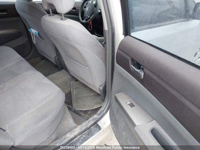 20258005 :رقم المزاد ، JTDKB22U040075222 vin ، 2004 Toyota Prius مزاد بيع