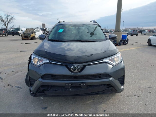 2018 Toyota Rav4 Le მანქანა იყიდება აუქციონზე, vin: 2T3ZFREV7JW461062, აუქციონის ნომერი: 20258058