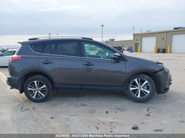 2018 Toyota Rav4 Le მანქანა იყიდება აუქციონზე, vin: 2T3ZFREV7JW461062, აუქციონის ნომერი: 20258058