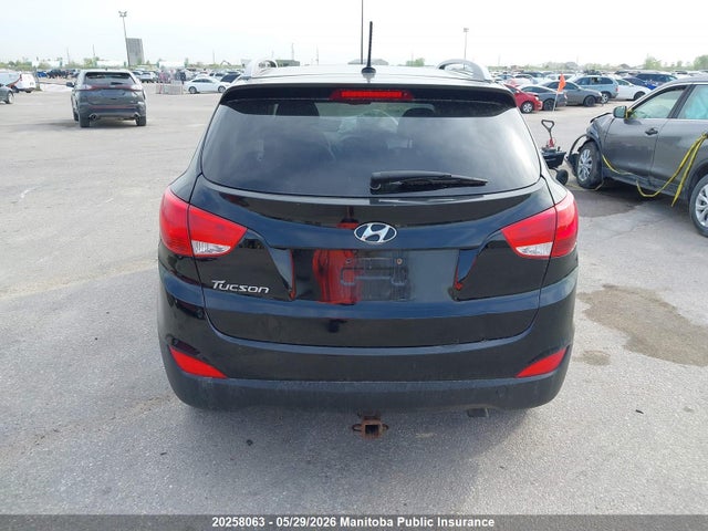 20258063 :رقم المزاد ، KM8JU3AG2EU829315 vin ، 2014 Hyundai Tucson Gl مزاد بيع