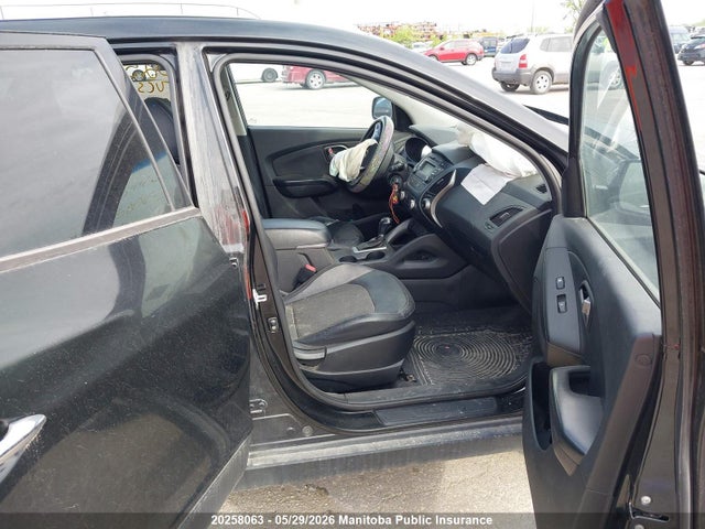 20258063 :رقم المزاد ، KM8JU3AG2EU829315 vin ، 2014 Hyundai Tucson Gl مزاد بيع