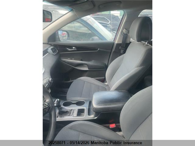 Продаж на аукціоні авто 2016 Kia Sorento Lx, vin: 5XYPGDA39GG102167, номер лоту: 20258071