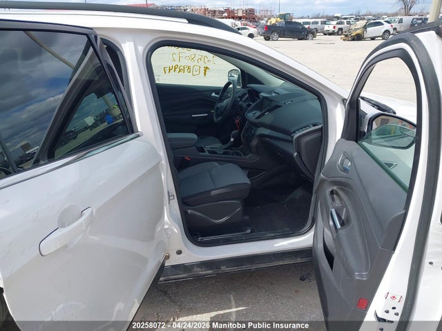 1FMCU9G97HUB92947 Ford ESCAPE SE