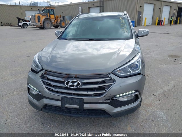 Продажа на аукционе авто 2018 Hyundai Santa Fe Sport 2.0t, vin: 5XYZUDLA5JG520830, номер лота: 20258074