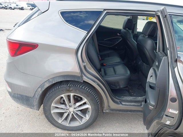 Продажа на аукционе авто 2018 Hyundai Santa Fe Sport 2.0t, vin: 5XYZUDLA5JG520830, номер лота: 20258074