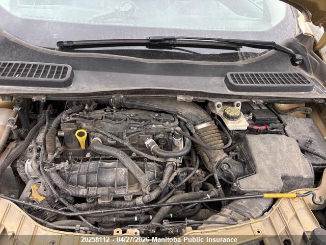 1FMCU0GX4EUB88053 Ford ESCAPE SE
