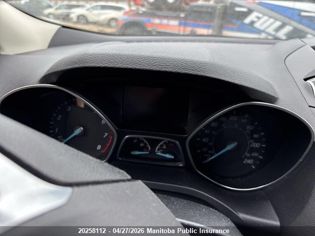 1FMCU0GX4EUB88053 Ford ESCAPE SE