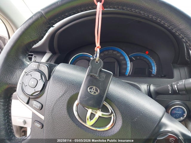 2014 Toyota Camry Le Hybrid მანქანა იყიდება აუქციონზე, vin: 4T1BD1FK1EU101684, აუქციონის ნომერი: 20258114