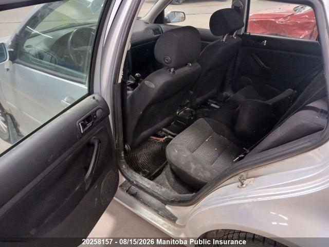Продажа на аукционе авто 2004 Volkswagen Golf Gls Tdi, vin: 9BWGR21JX44010546, номер лота: 20258157