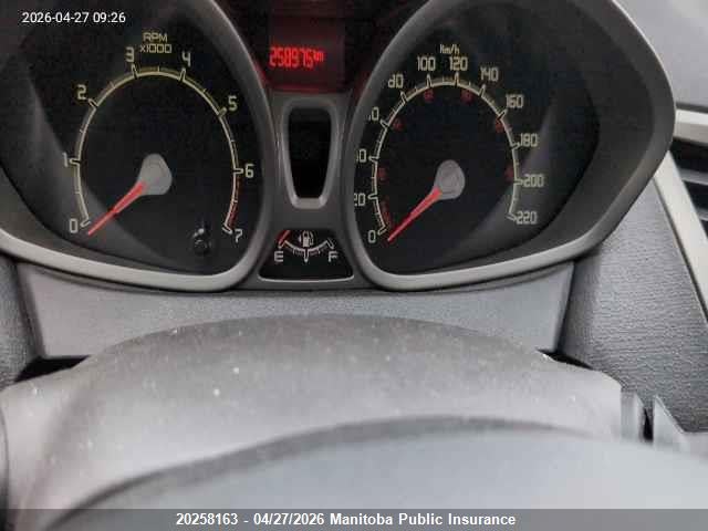 2013 Ford Fiesta Se მანქანა იყიდება აუქციონზე, vin: 3FADP4EJ5DM106412, აუქციონის ნომერი: 20258163