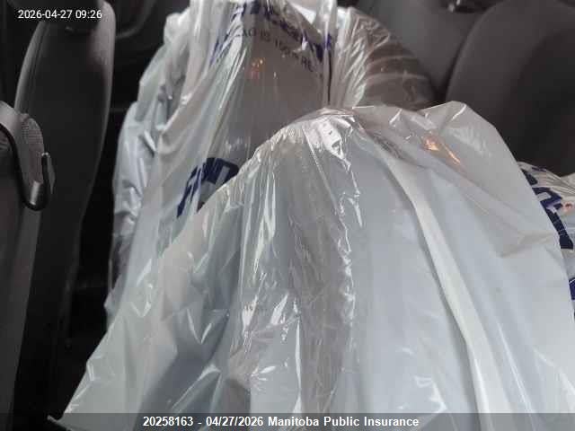 2013 Ford Fiesta Se მანქანა იყიდება აუქციონზე, vin: 3FADP4EJ5DM106412, აუქციონის ნომერი: 20258163