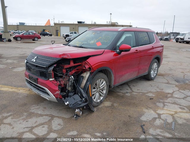 JA4J4UA86NZ620188 Mitsubishi Outlander Se
