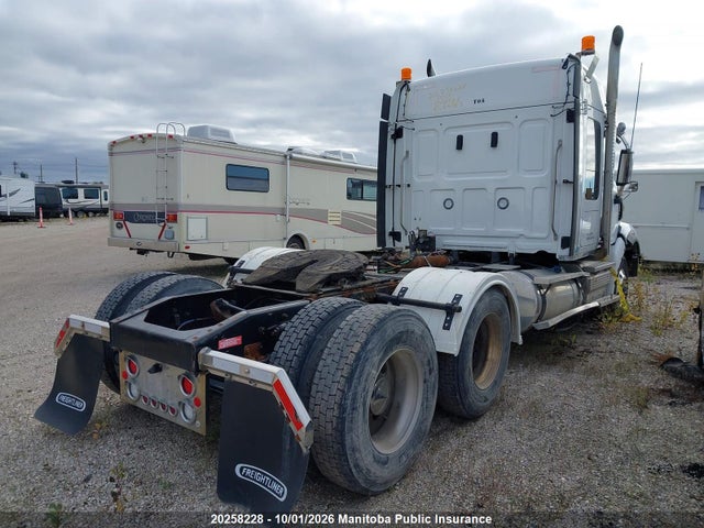 20258228 :رقم المزاد ، 5KJJBWDR0RLUR4787 vin ، 2024 Western Star 49x مزاد بيع