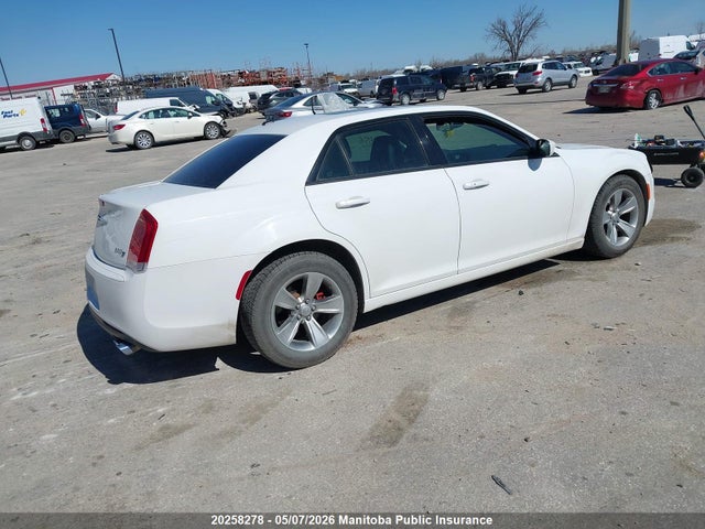 2C3CCABGXFH853115 Chrysler 300 S