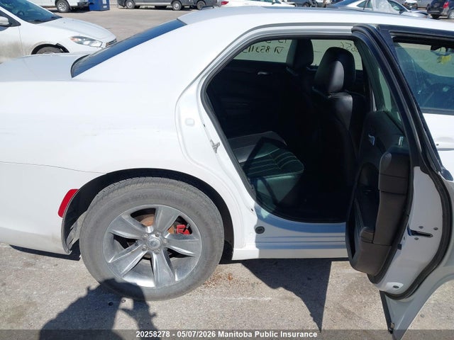 2C3CCABGXFH853115 Chrysler 300 S