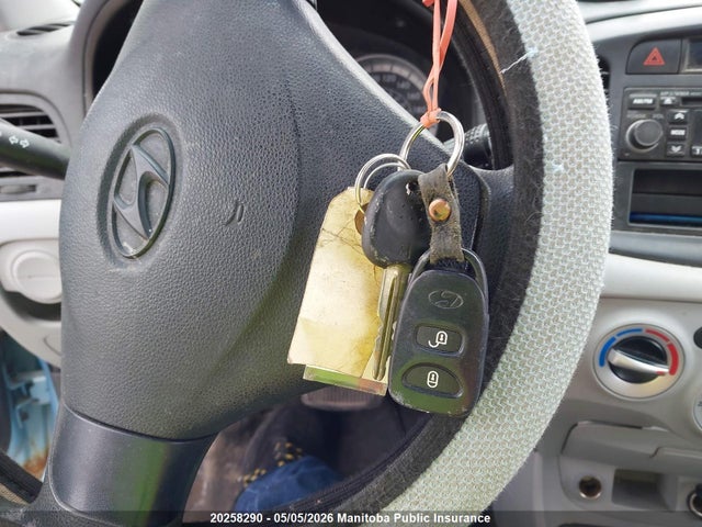 2009 Hyundai Accent Gl მანქანა იყიდება აუქციონზე, vin: KMHCN45C89U345884, აუქციონის ნომერი: 20258290