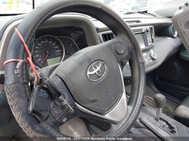 2T3RFREV9FW316337 Toyota Rav4 Xle